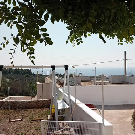 Biagio 1945 - Doppio Terrazzo Panoramico Vista Mare Immersa Nella Natura Con Parco Giochi Alessano